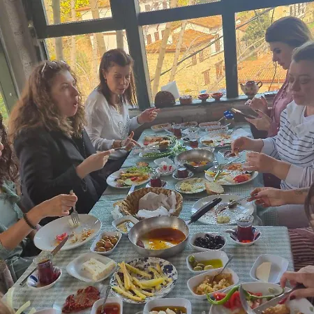 Sirince Dogadaki Evler-2