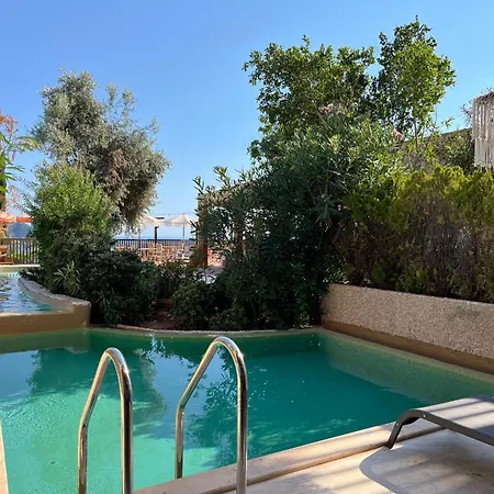 Asfiya Sea View Hotel-2