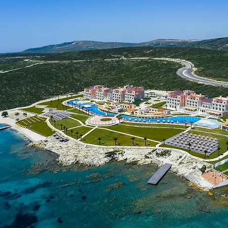 Design Plus Seya Beach Hotel-2