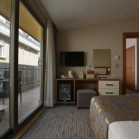 Yasmak Comfort Hotel-3