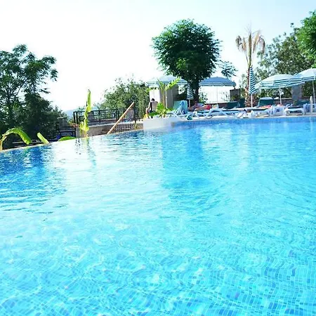 Perdikia Hill & Family Resort-3