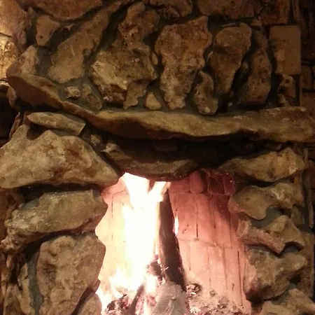 Uysallar Koy Evi-2