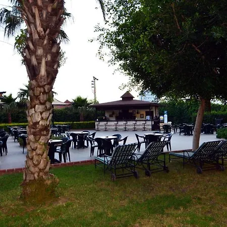 Royal Garden Suite Hotel-2