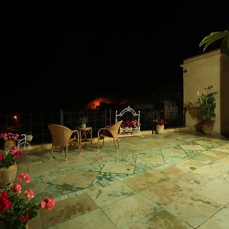 Blue Valley Cave Hotel-3
