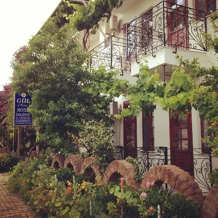 Rose Pension-2