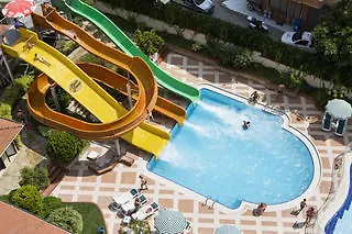 Villa Moonflower Apartsandsuites-2
