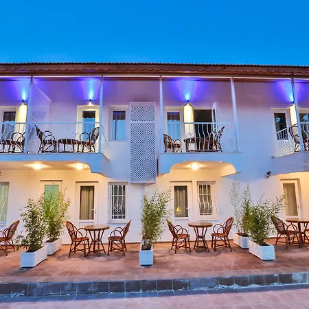 Waikiki Beach Hotel Da Nang-2