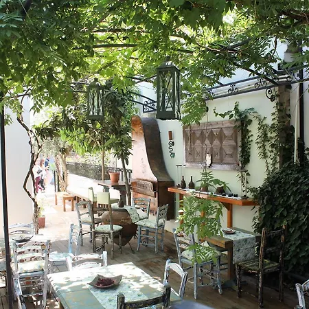 Dalyan Butik Otel Hayat Bahcesi-2