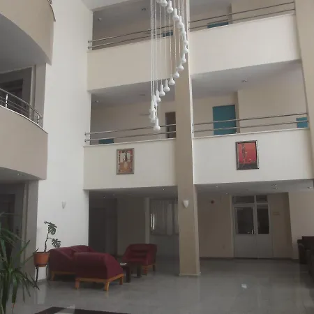 Selcuk Uygulama Oteli̇-3