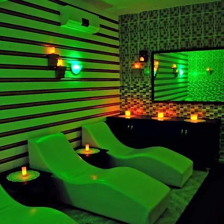Side World Star Hotel-3