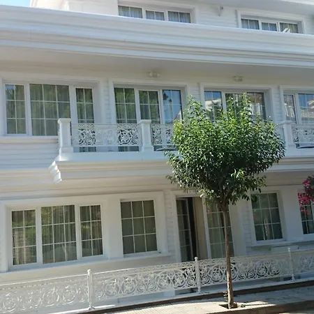 Buyukada Cankaya Hotel-3