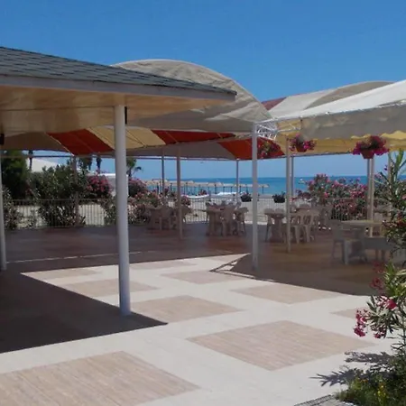 Hotel Atlas Beach-3