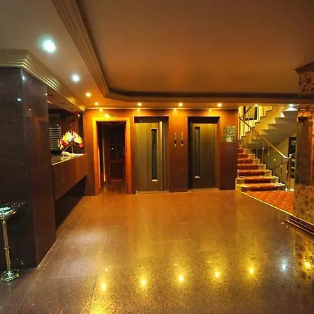 Green Hotel-2