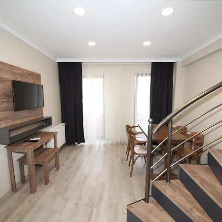 Corner Suite-3