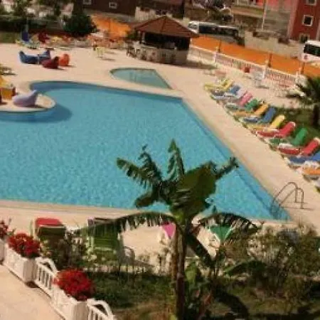 Club Golden Lady Hotel-3