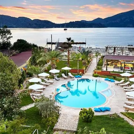 Fi Light Solto Boutique Beach Hotel-3