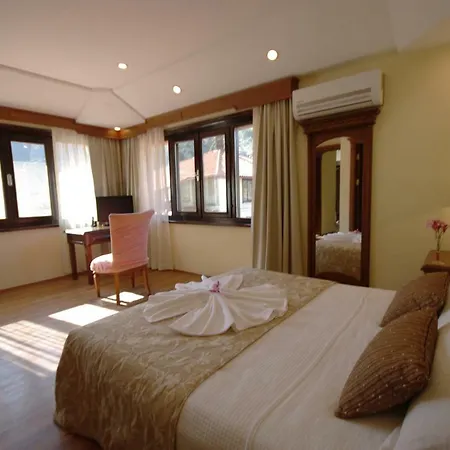 Alarga Sail Boutique Hotel & Yacht Club-2