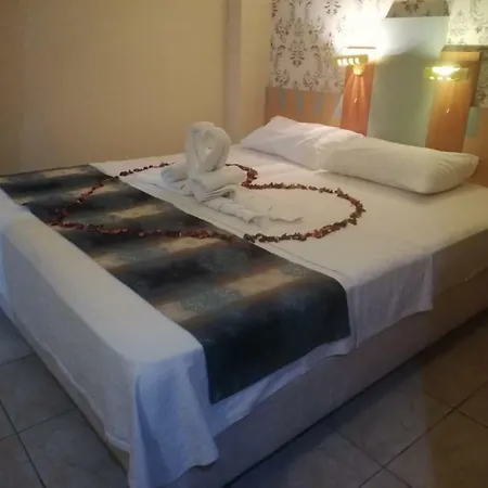 Uslan Hotel Kusadasi-3