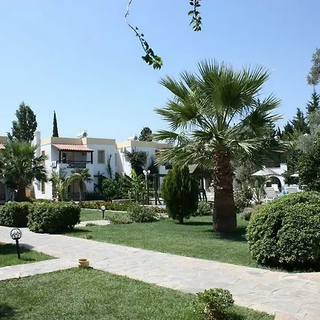 Toloman Bitezpark Apartments-2