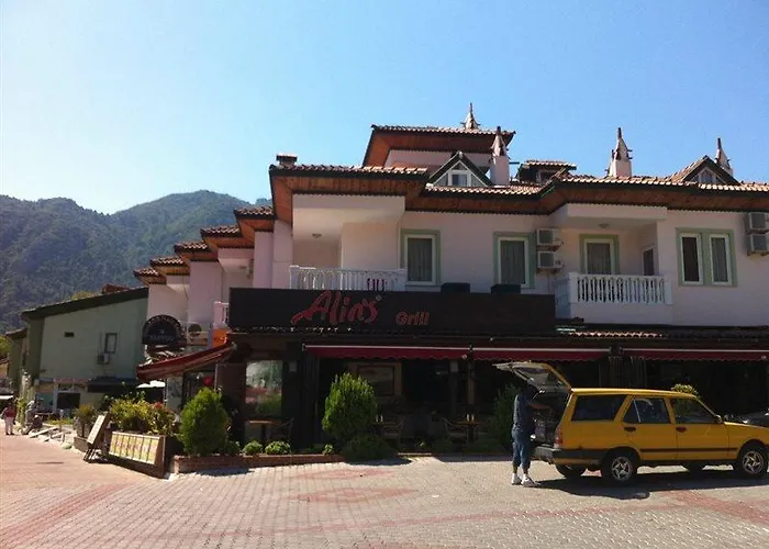 Imperial Apartments İçmeler