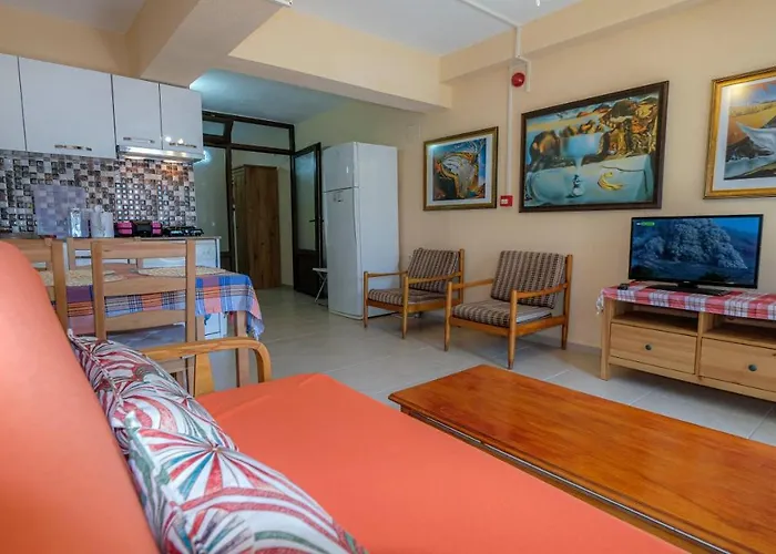 Teras Butik Apart Karaburun 