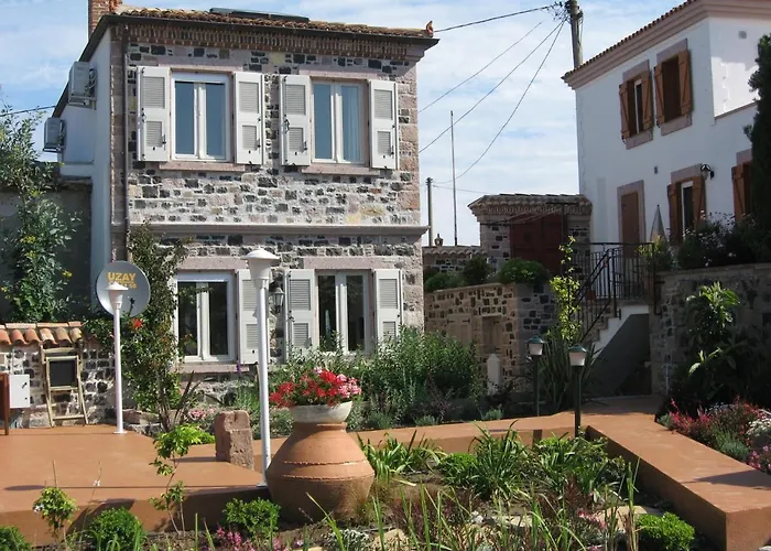 Begonvilla Evleri Ayvalı