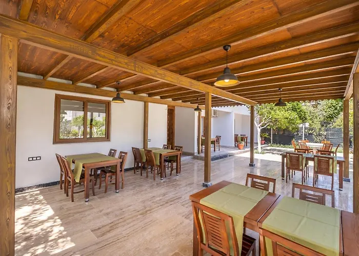 Ayris Hotel Çıralı