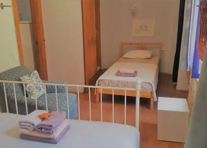 Melekler Pansiyon Ayvalı