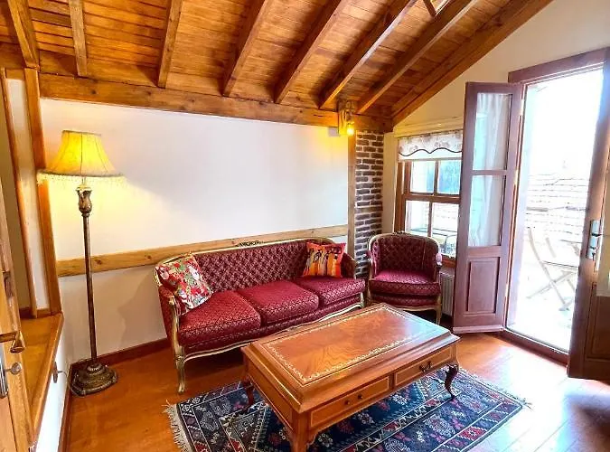 Authentic Turkish Home Family Room Стамбул