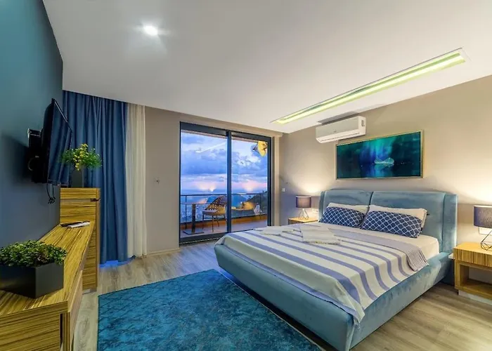 Privates City And Sea View Pool Lux Villa Alanya