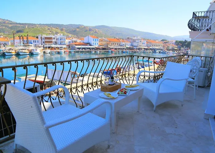 Huri & Nuri Hotel (Adults Only) Foça