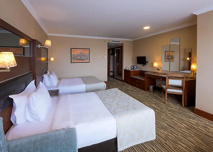 Dream Hill Business Deluxe Hotel Asia Istanboel met golfbaan