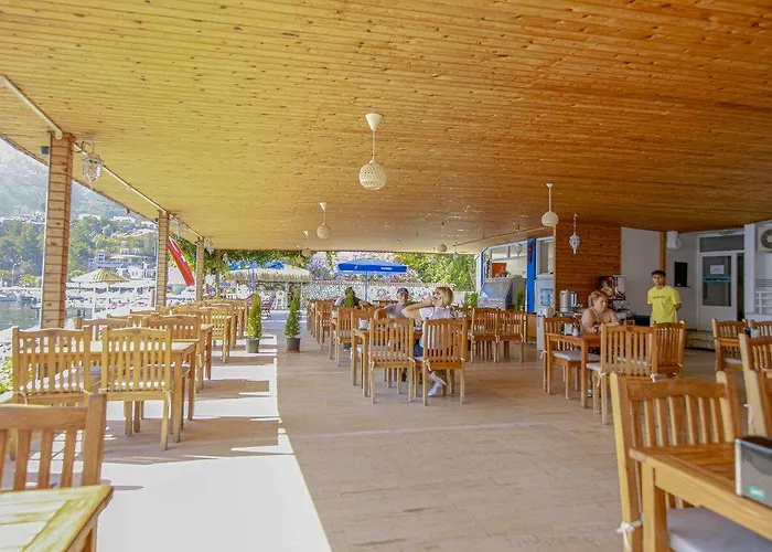 Zeybek Hotel Turunç