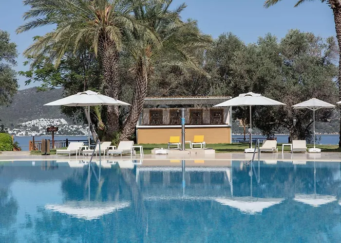 Doubletree By Hilton Bodrum Isil Club Ultra All-Inclusive Resort Torba met golfbaan