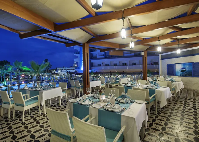 Sea Shell Resort & Spa Side