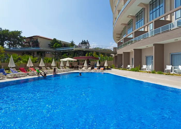 Hotel Justiniano Park Conti Okurcalar