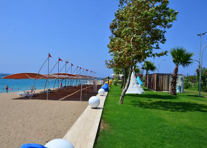 The Marilis Hill Resort Hotel & Spa Odaonu