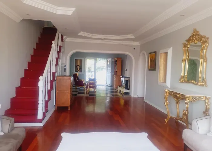 Pine Hotel Ayvalı