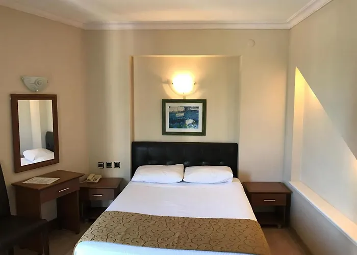 Afytos Oeren Park Mtk Otel