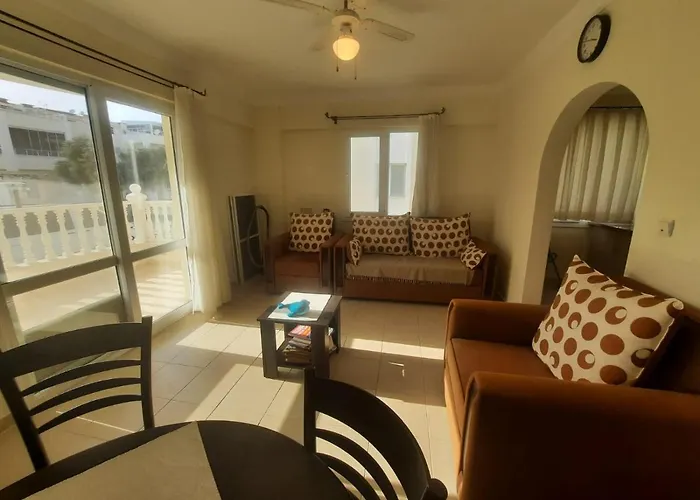 Lovely 2-Bed Apartment Three Communal Pool Didim