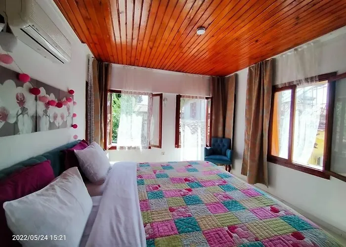 Historic Captain'S House Triblex Kale Ici Villa Antalya