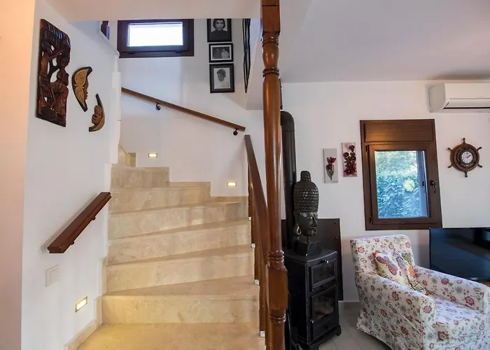 Enjoy 4Br Villa Wprivate Garden In Trkbk Bodrum