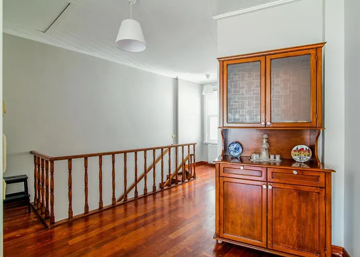 Superb Mansion With Bosphorus View In Sariyer Vila Istambul