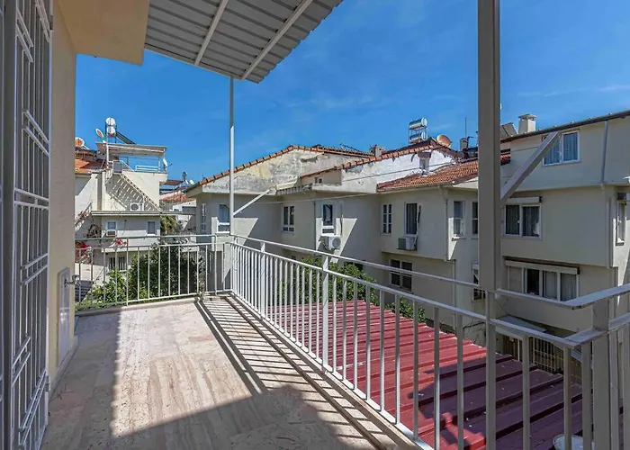 Guenes Villa Antalya