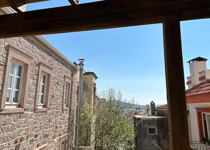 Cunda Konak Nazimaki Ayvalı