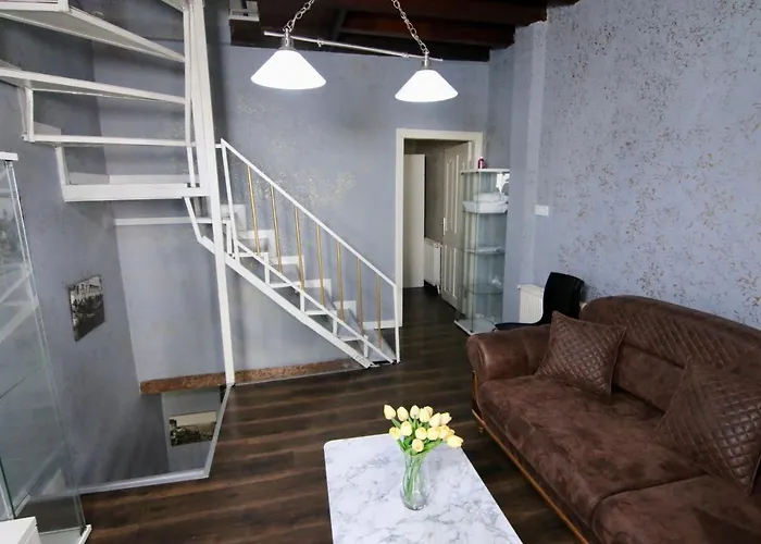 Superior Apartment 2Br In Galata Istanboel