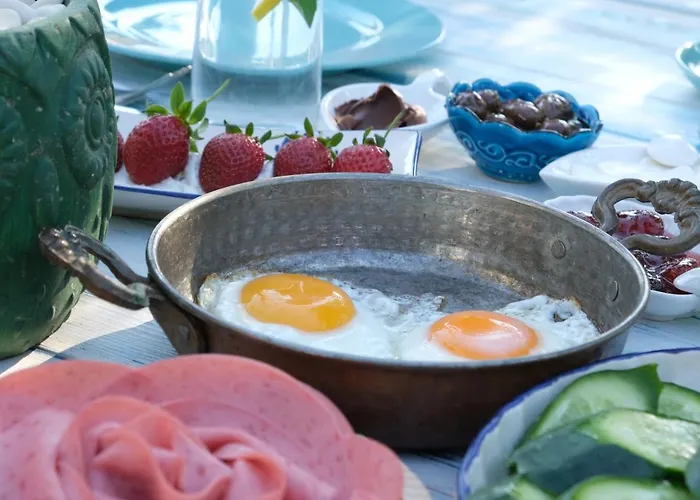 Catina Alacati Bed & Breakfast Çeşme