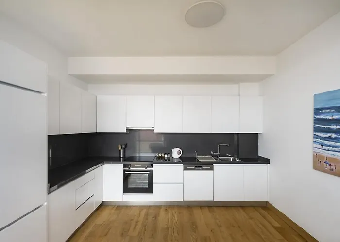 Gorgeous Bright New Modern Duplex Loft Gem! #124 Hotell Istanbul