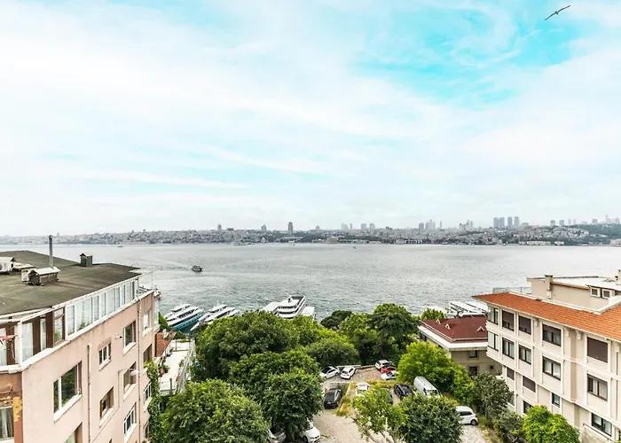 Duplex Flat W Panoramic Bosphorus View And Terrace Lägenhet Istanbul