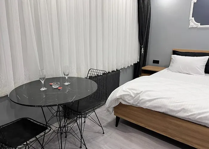 Baran Suit Istanbul